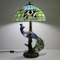 Tiffany Style Table Lamp...